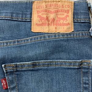 LEVI'S 513 33 x 30 BLUE JEANS